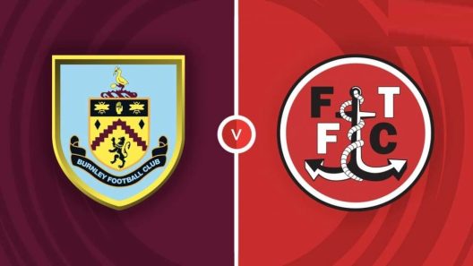 مشاهدة مباراة بيرنلي وفليتوود بث مباشر اليوم 1-3-2023 على ملعب تيرف مور