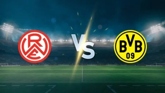 مشاهدة مباراة بوروسيا دورتموند وروت فايس إيسن بث مباشر اليوم 18-8-2025 قمة شتاديون آن دير هافنشتراسه