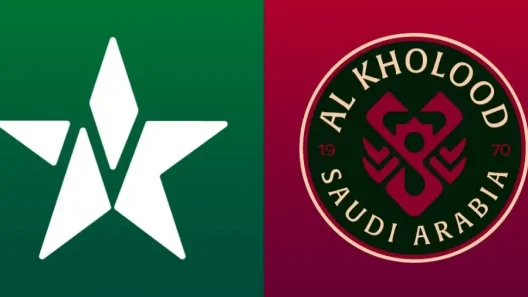 مشاهدة مباراة النجمة والخلود بث مباشر اليوم 14-2-2026 قمة ملعب مدينة الملك عبدالله الرياضية ببريدة